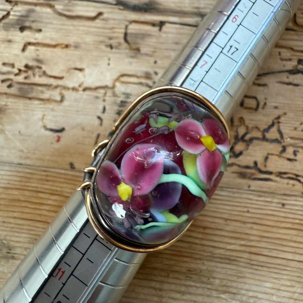 🌈HOST PICK🌈NWOT Artisan Lampwork Floral Silver Gold Ring Floral Glass Ring - Picture 13 of 16
